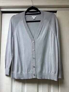 J. Jill Light Gray V-Neck Button Front Cardigan
